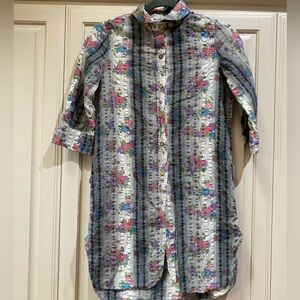 DE SU long colorful button down tunic